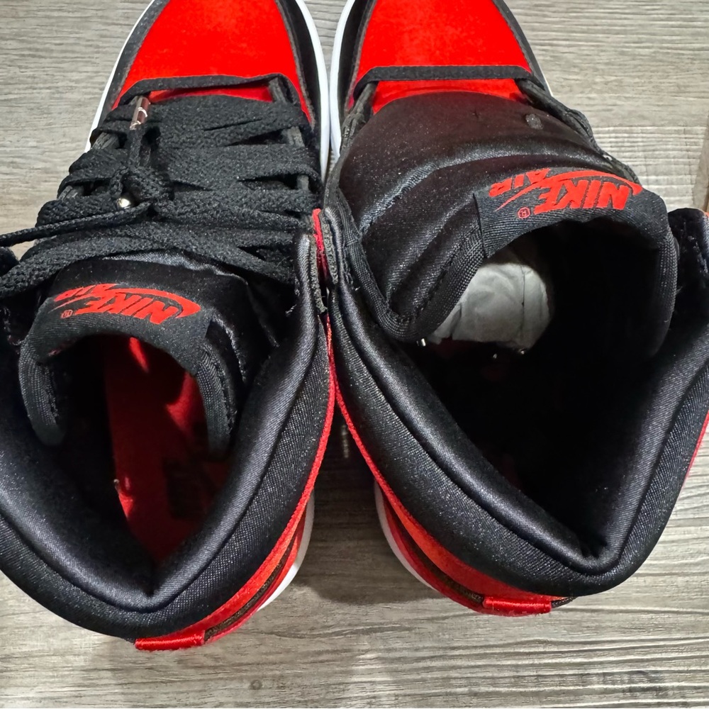 Nike Jordan Retro 1 High OG Black University Red Satin High Top Sneakers - Picture 4 of 12